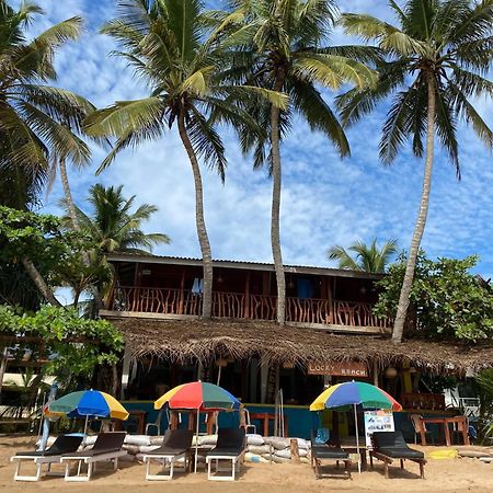 Lucky Sea Beach Hotel Tangalle Ngoại thất bức ảnh